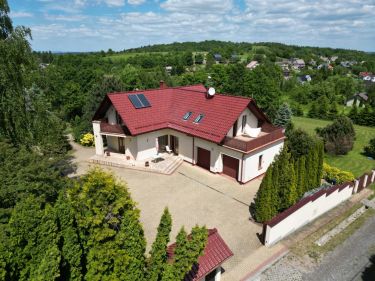 Zadbany dom w Bęczarce o pow. 200m².