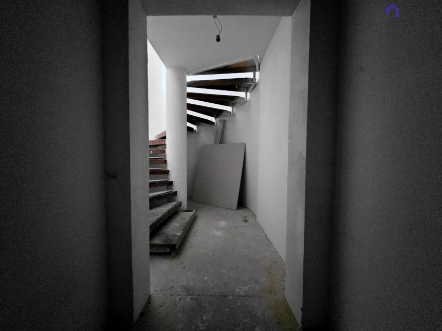 3 POK. APARTAMENT. TARAS 48m2 2x GARAŻ + MIEJSCE. miniaturka 16