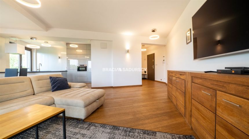 ul. Przedwiośnie | Przestronny salon | Duży balkon miniaturka 2