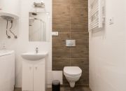 Centrum Katowic-prosperujący hostel-sześć pokoi miniaturka 11