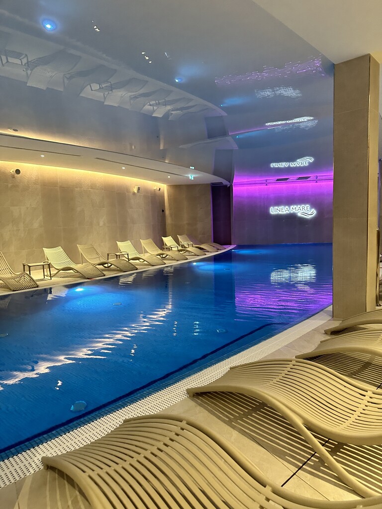 Lokal inwestycyjny w ***** hotelu nad morzem miniaturka 9