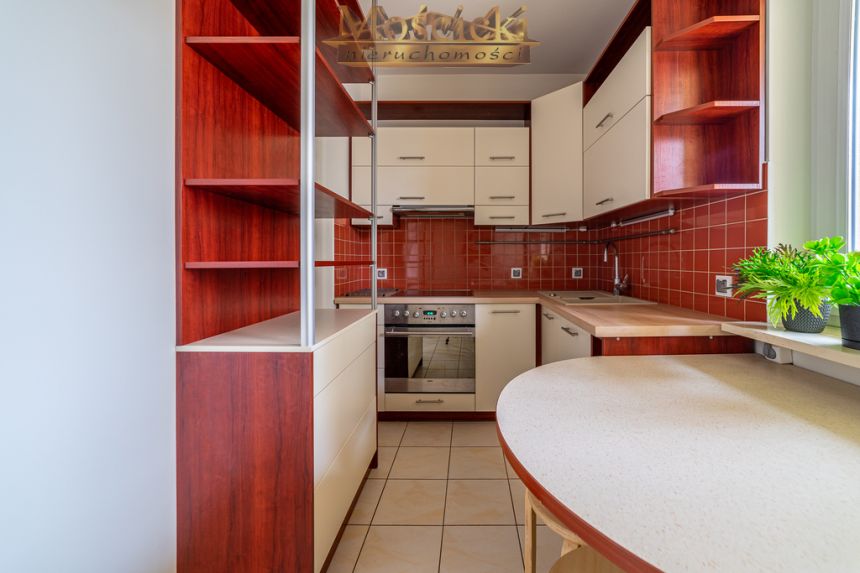 Dwa pokoje na parterze z oddzielną kuchnią Kabaty miniaturka 8