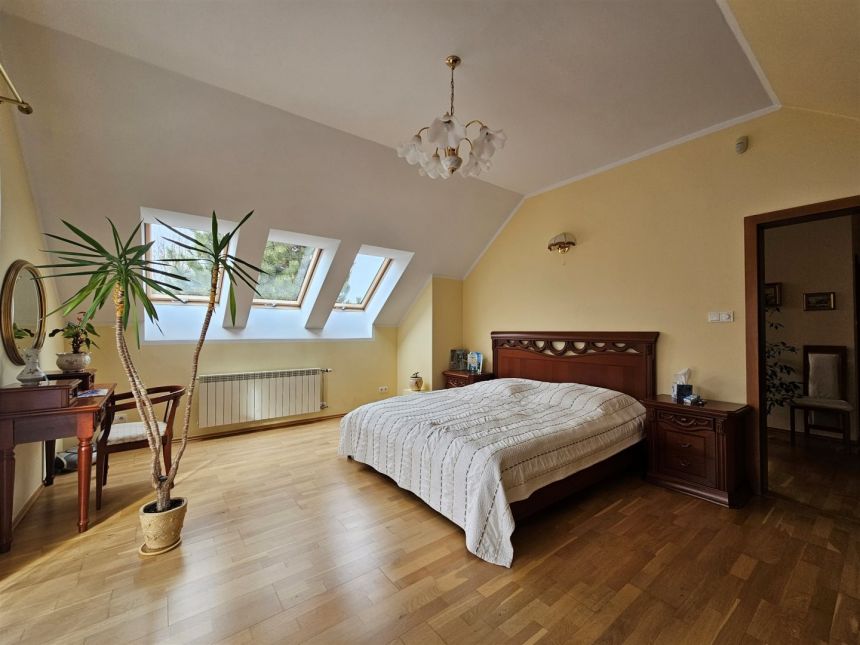 Zadbany dom w Bęczarce o pow. 200m². miniaturka 16