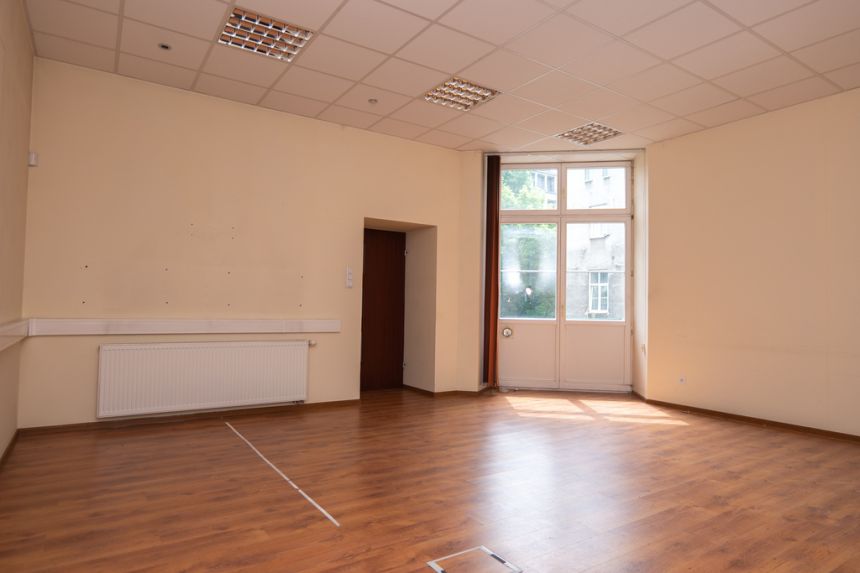 Częstochowa, Aleja NMP/ Lokal na wynajem miniaturka 7