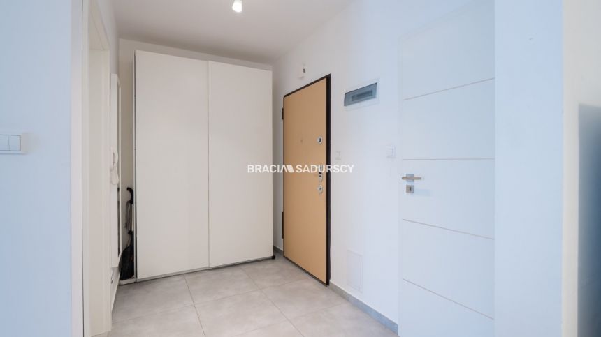 Dworska- komfortowe 2 pokoje (pow.46m2) z balkonem miniaturka 18