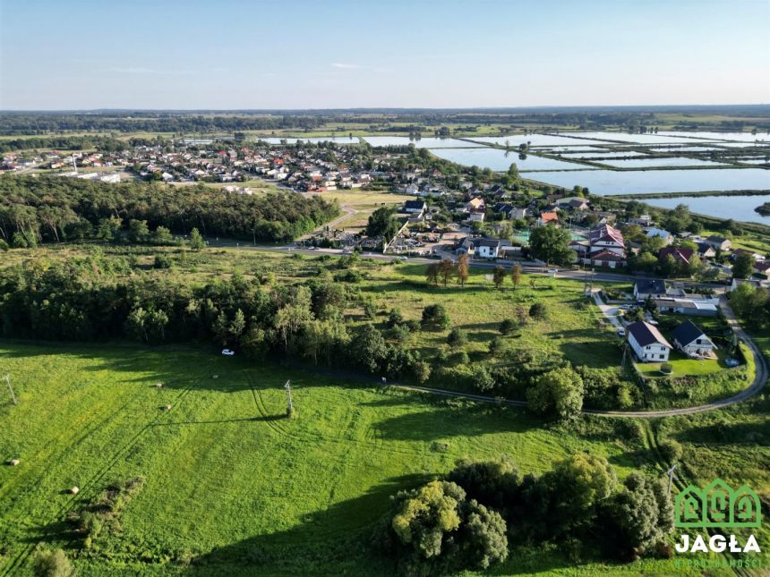 Działka w Występie w otoczeniu natury blisko drogi miniaturka 4