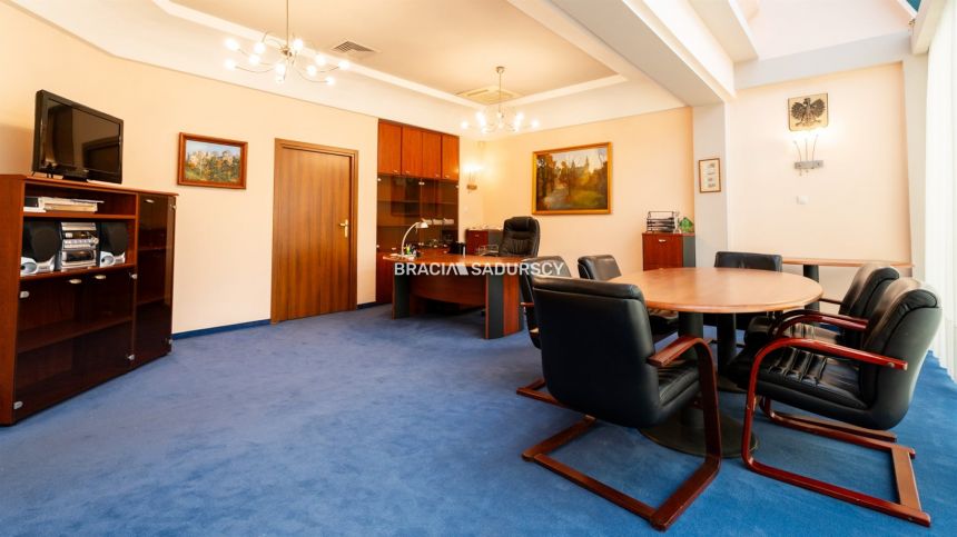 komfortowe biuro 90 m² dla firm miniaturka 11