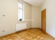 Trzy sypialnie w kamienicy pod Wawelem miniaturka 18