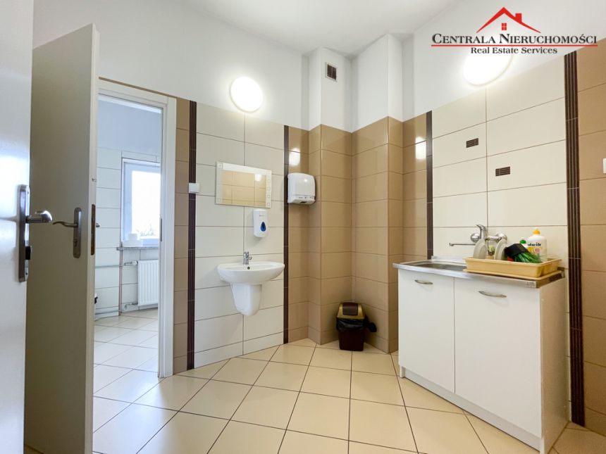 Lokal biurowy 70m2 na parterze miniaturka 13