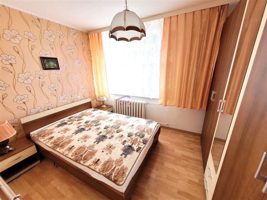 3 POKOJE, NIESKI BUDYNEK PO TERMO, OD RĘKI miniaturka 7
