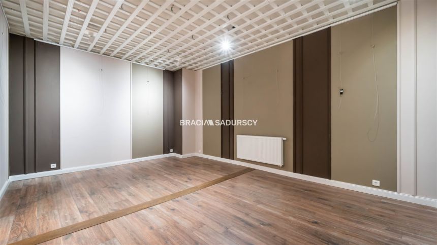 Lokal użytkowy- 340m2, rejon ul. Zakopiańskiej miniaturka 15