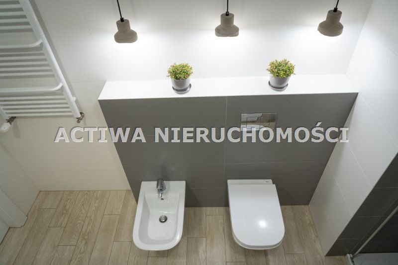 Trzebnica, 1 050 000 zł, 115.82 m2, z miejscem postojowym miniaturka 14