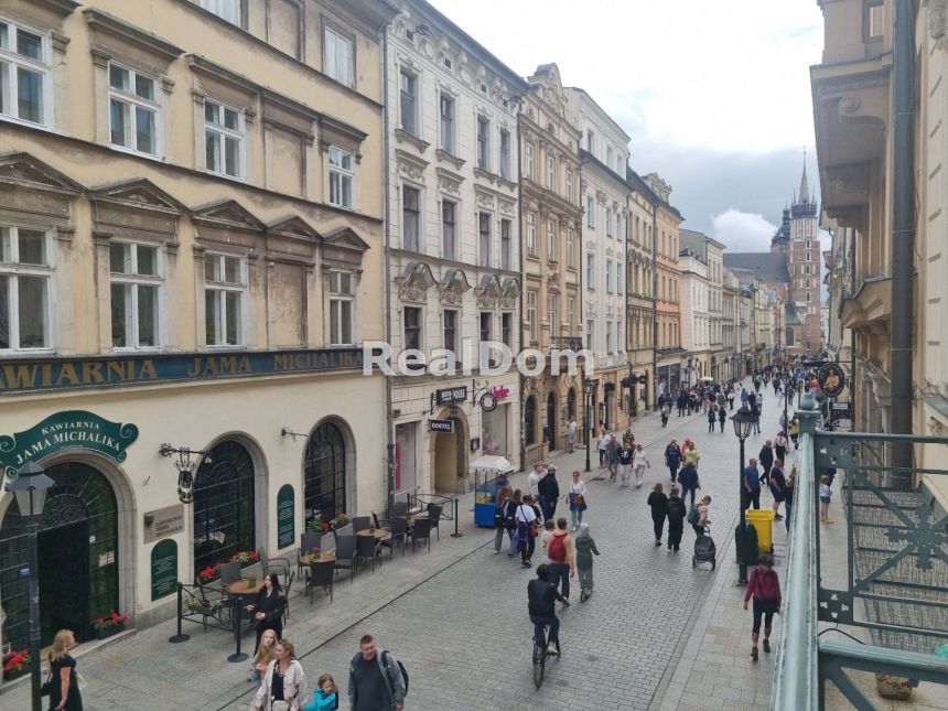 2 pokojowe mieszkanie na Floriańskiej z widokiem - zdjęcie 1