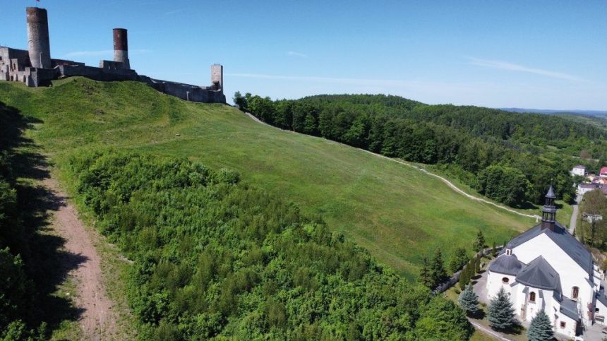 Działka 900 m2, tuż przy Zamku w Chęcinach miniaturka 3