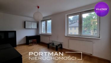 Blisko PKP, winda, komórka lokatorska.