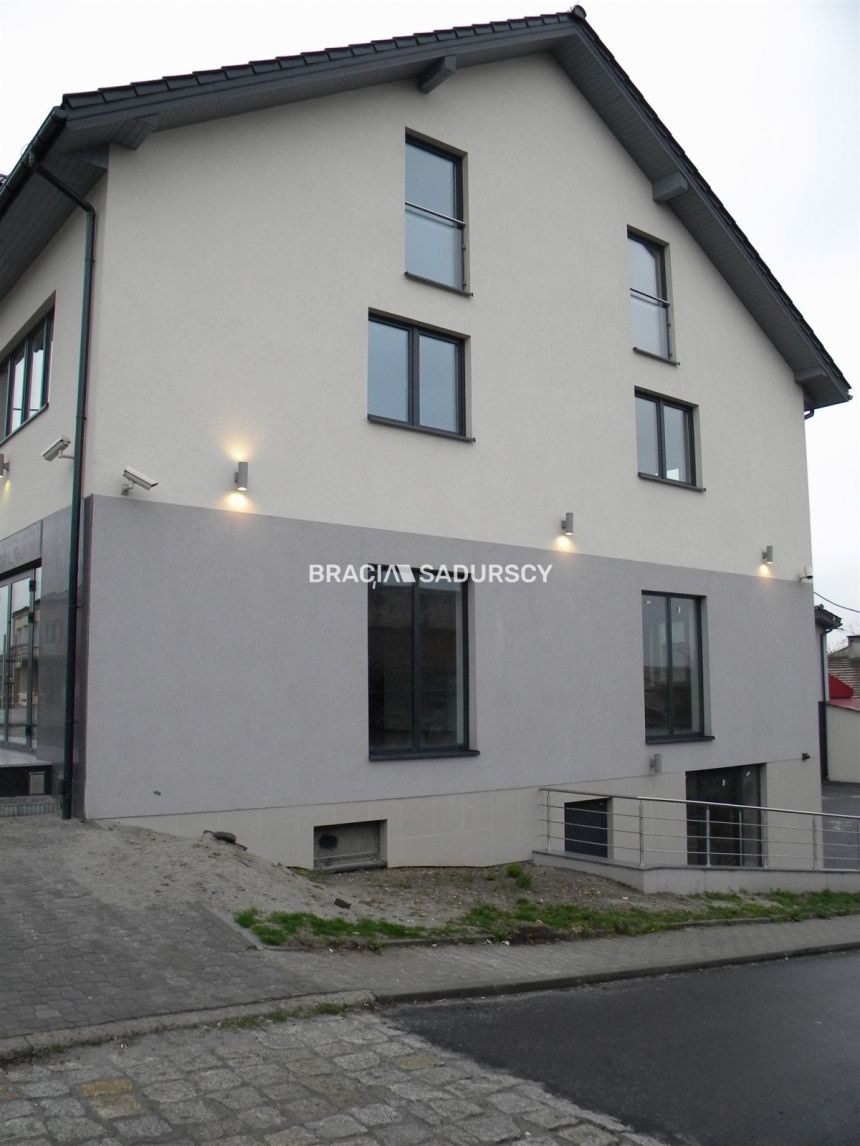 Słomniki 3 250 000 zł 848 m2 miniaturka 12
