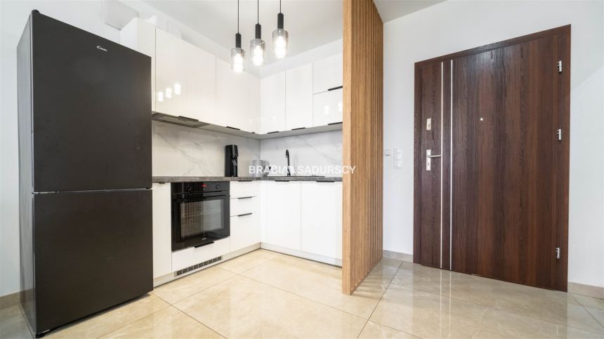 Gotowy do wejścia apartament 40m2 z parkingiem! miniaturka 9