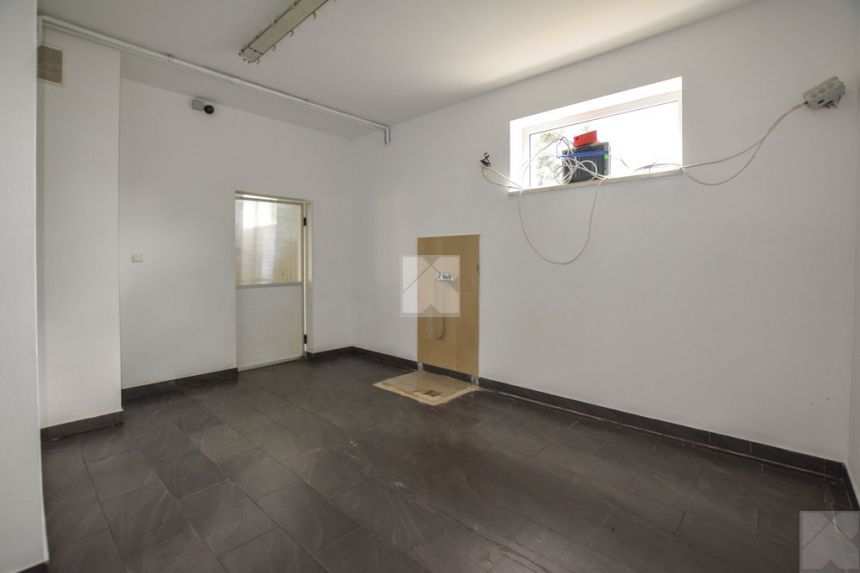 Roźwienica - budynek do wynajęcia miniaturka 3