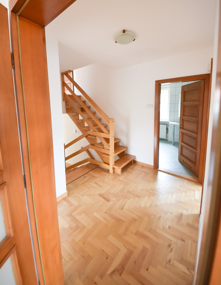 Dom wolnostojący Opole Grudzice 230m2, działka 8ar miniaturka 8
