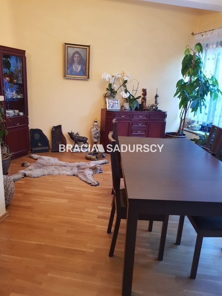 Elegancki Apartament z Tarasem i Kominkiem miniaturka 2