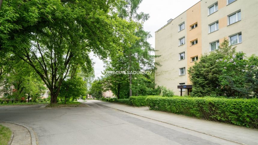 2 pok z osobną kuchnią ul.Heleny. miniaturka 22