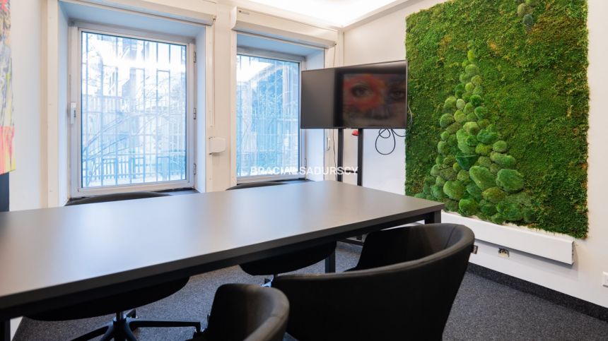 Budynek biurowy, 400m2 miniaturka 21