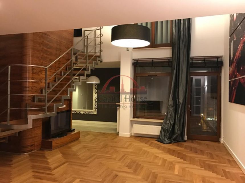 Apartament 2-poziomowy przy Łazienkach Królewskich - zdjęcie 1