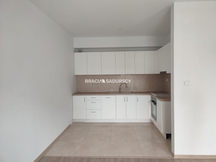 Skawina, 2 600 zł, 74.48 m2, umeblowane miniaturka 5