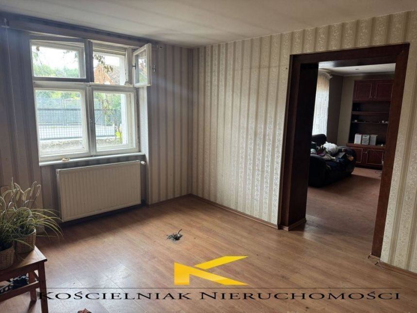 Ładny, Zadbany Dom WolnostojĄcy Z DuŻĄ DziaŁkĄ Oraz Budynkiem Gosp. Na PrzedmieŚCiach Zielonej GÓry. miniaturka 7
