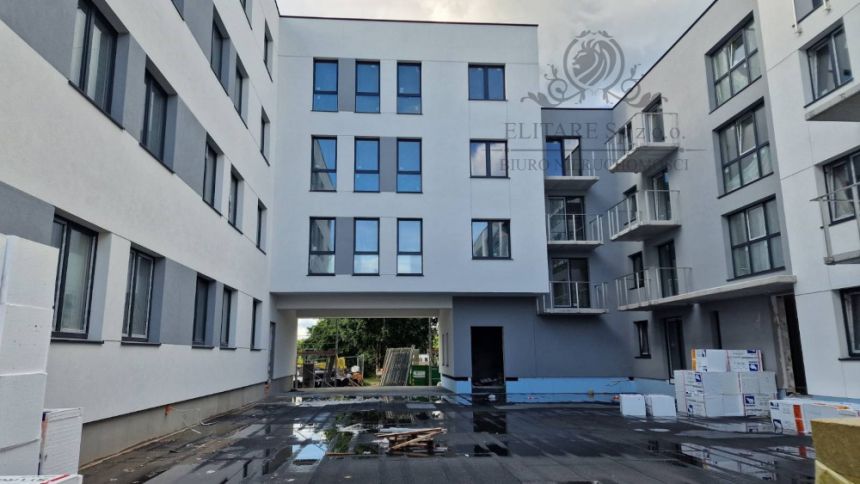 Dwupoziomowe 4pok.mieszk.z balkonem i loggią/Maślice/miejsce postojowe gratis miniaturka 4