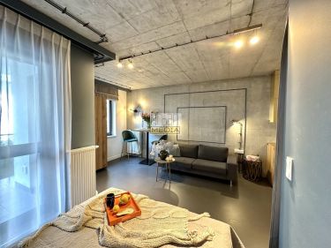 Loft gotowy do wprowadzenia Metro Płocka