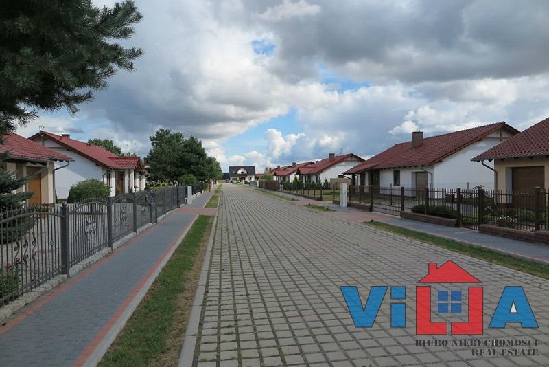 ATRAKCYJNY DOM WOLNOSTOJĄCY  Z GARAŻEM miniaturka 11