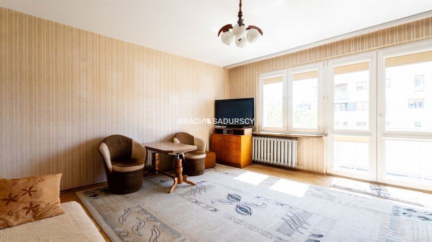 Pachońskiego z balkonem i piwnicą | blisko tramwaj miniaturka 5