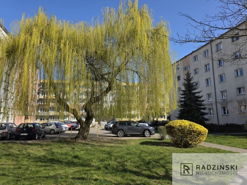 2 pokojowe mieszkanie na Osiedlu Staszica - zdjęcie 1