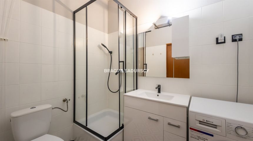 Wygodna kawalerka w apartamentowcu. miniaturka 6