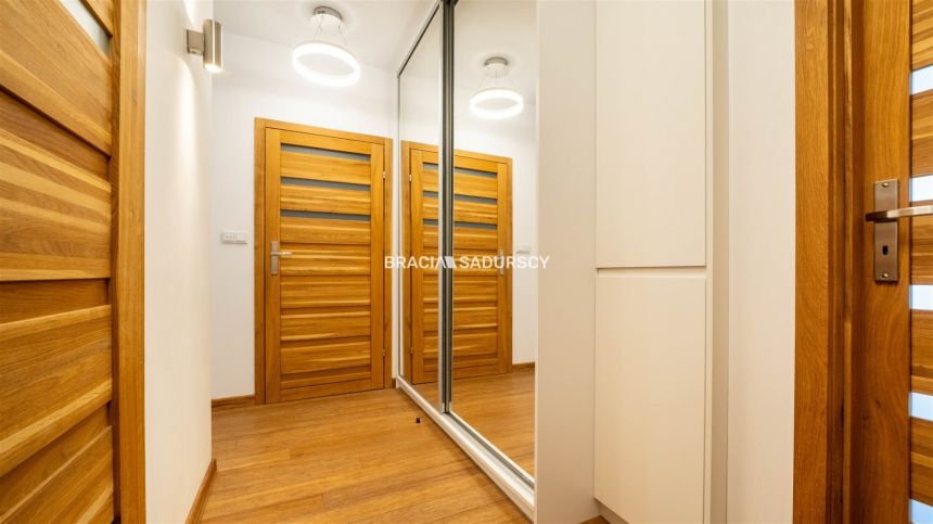 ul. Przedwiośnie | Przestronny salon | Duży balkon miniaturka 22