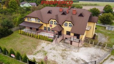 Obiekt hotelowo-bankietowy 760,80 m2, Snochowice