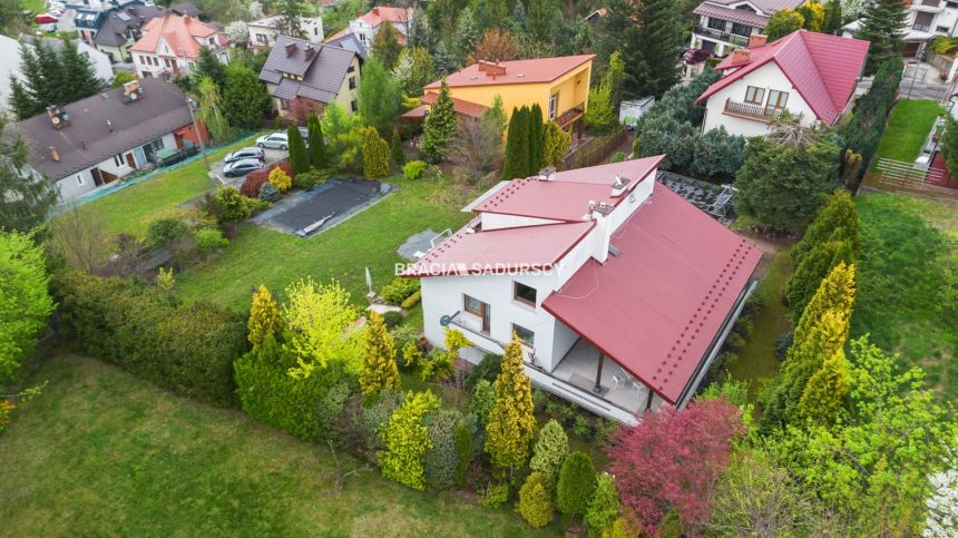 Atrakcyjny dom z działką 1760m2 w Bochni miniaturka 27