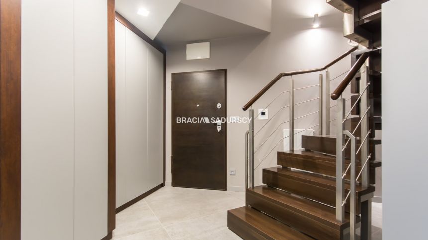 Dwupoziomowy ekskluzywny apartament blisko centrum miniaturka 17