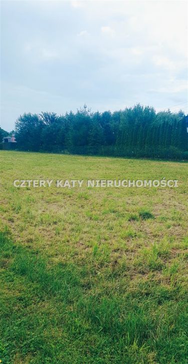Atrakcyjna, duża działka w Godowie.