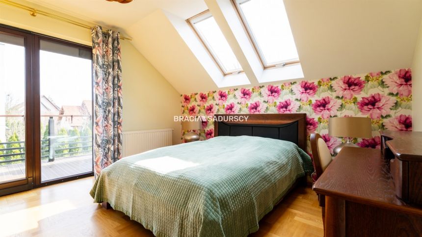 Centrum, Pychowice, zielona okolica, dom 7 pokoi miniaturka 33