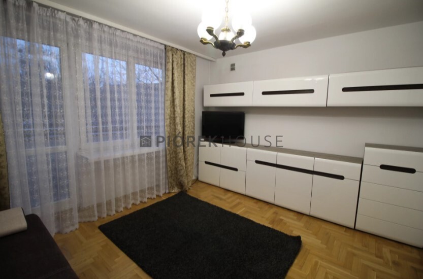 2-pokojowe mieszkanie na Woli miniaturka 2