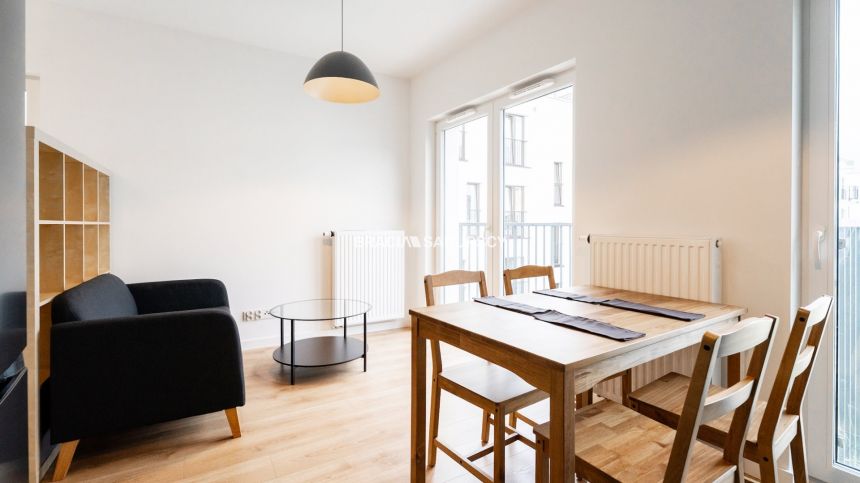 fajne 2 pokojowe na Zabłociu miniaturka 4