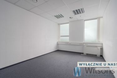 Warszawa Włochy, 48 663 euro, 3893 m2, biuro