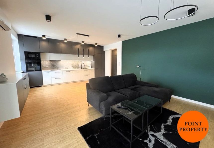 Apartament z tarasem, 2 sypialnie, klimatyzacja ! miniaturka 2