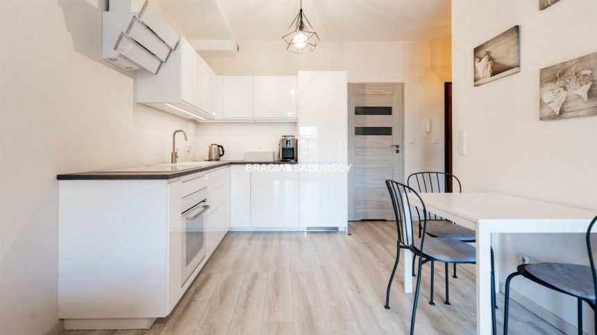 2-pok. 39m2– Ruczaj, ul. Federowicza – ATUT, UJ miniaturka 9