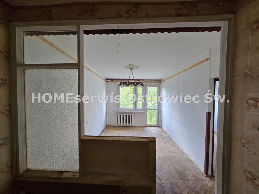 Mieszkanie 46 m2 piętro 4/4 2 pokoje. miniaturka 6