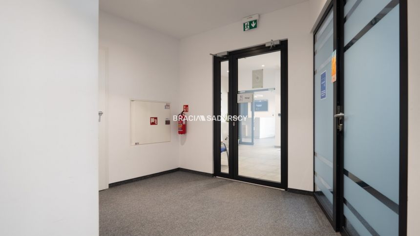 Lokal biurowo-magazynowy, 299m2, winda, dwa piętra miniaturka 14