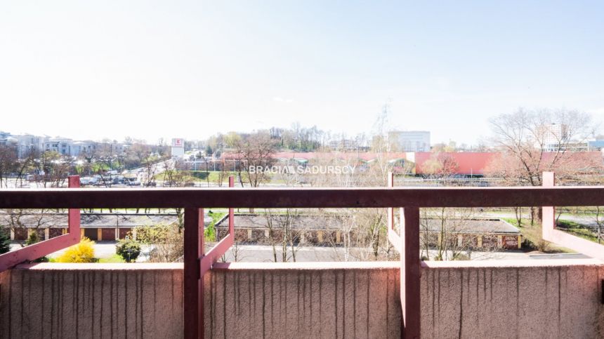 Blisko Szpital Prokocim, tramwaj, 3 pokoje, balkon miniaturka 25