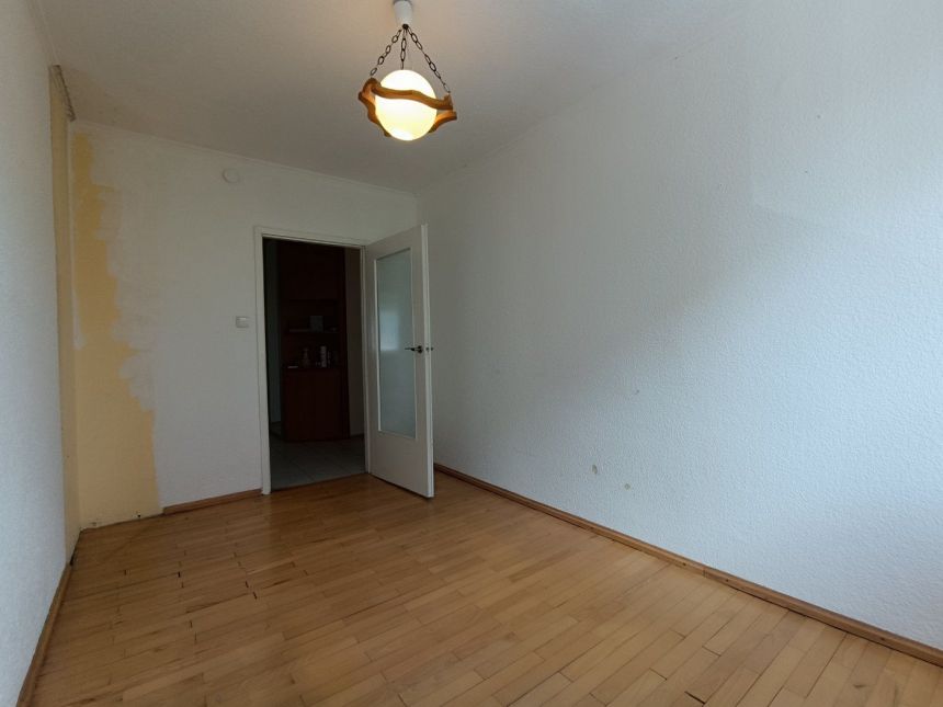 4 pokoje, widna kuchnia, ul. Romualda (os. KSM) miniaturka 20